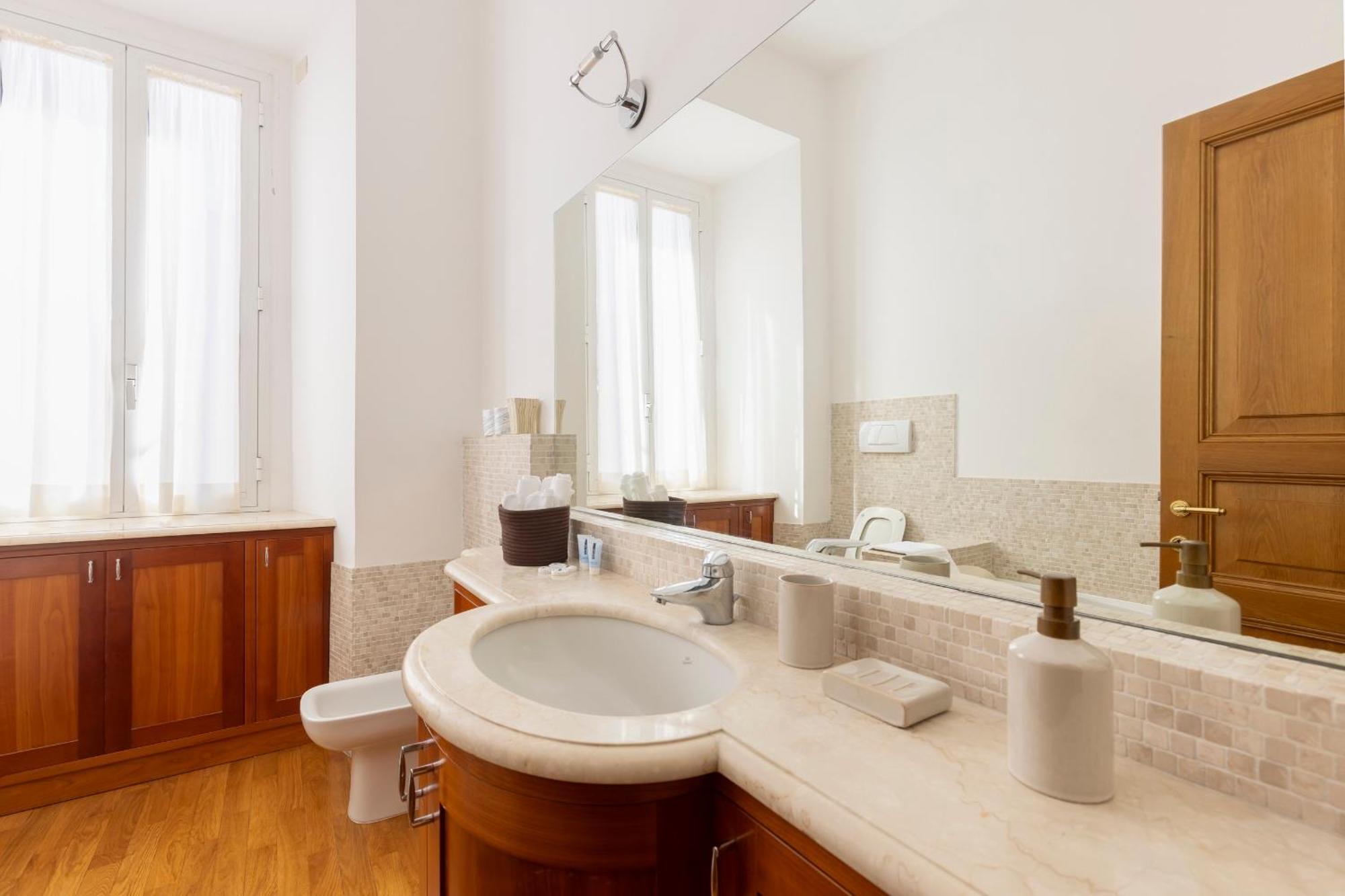 Pantheon Suites In Рим Екстериор снимка