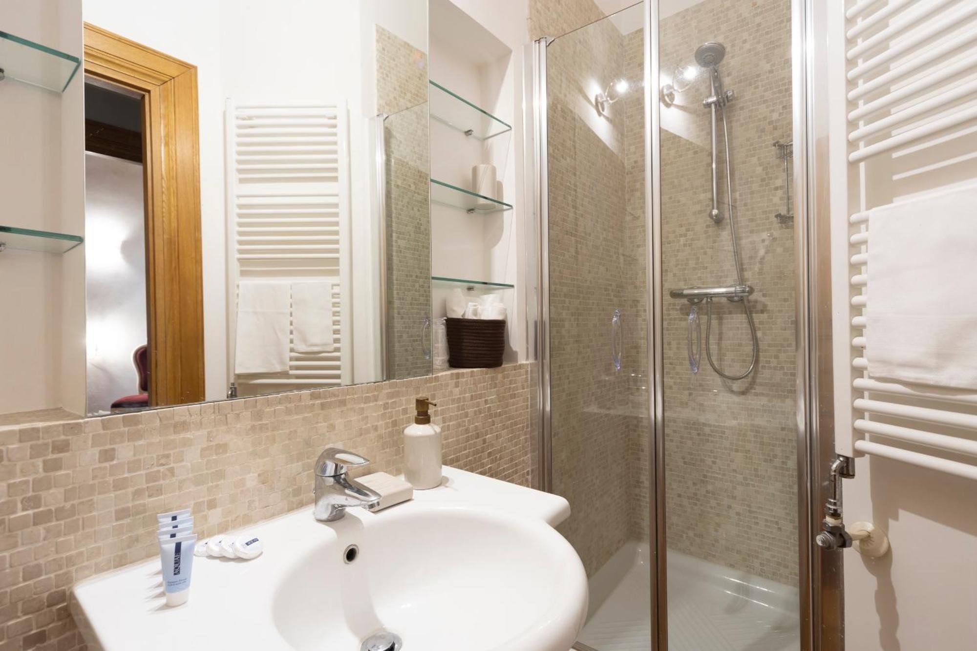 Pantheon Suites In Рим Екстериор снимка